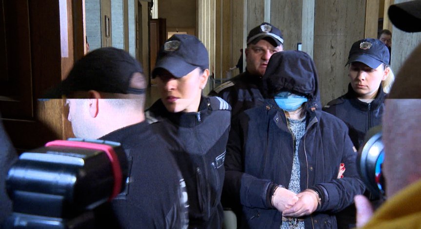 Тъщата на убития Пейо Пеев настоява да излезе от ареста