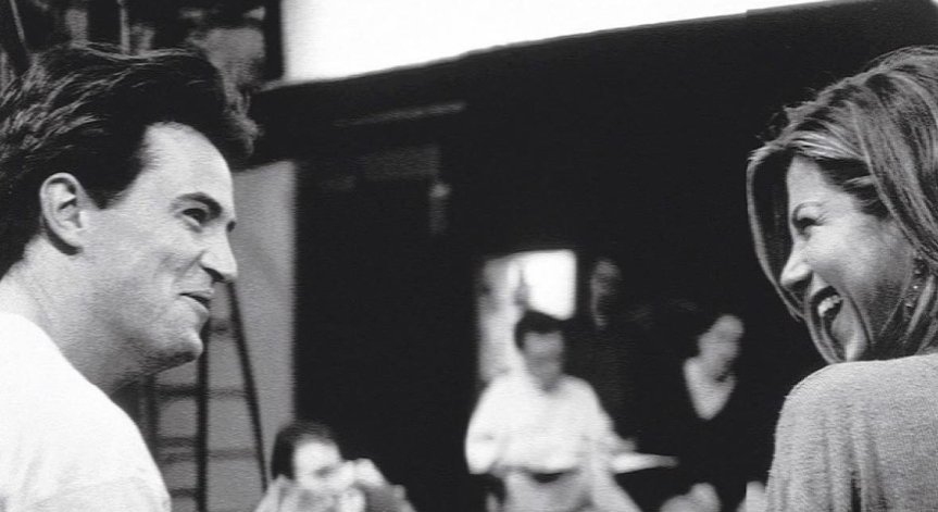 Дженифър Анистън се сбогува с Пери и разплака милиони: Вече си далеч от всякаква болка