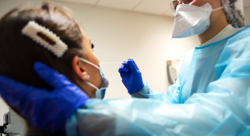 Германски учени установиха как коронавирусът прониква в мозъка