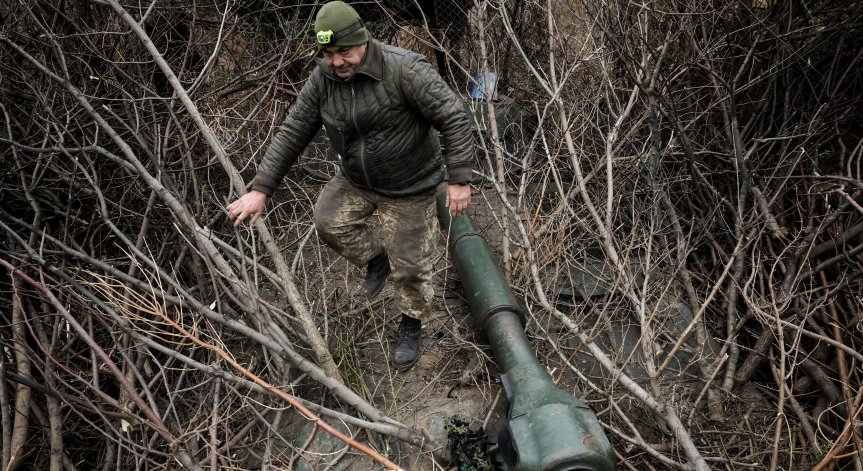 Украйна изпитва сериозен недостиг на войници.