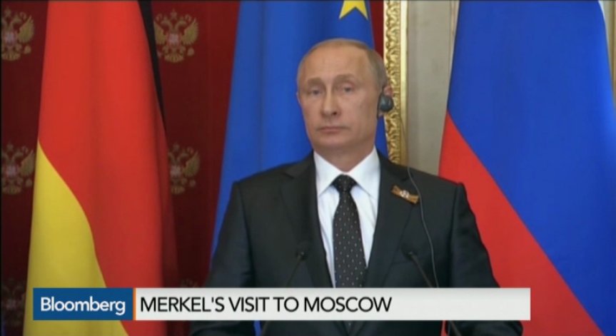 Меркел в Москва: Анексирането на Крим е криминално