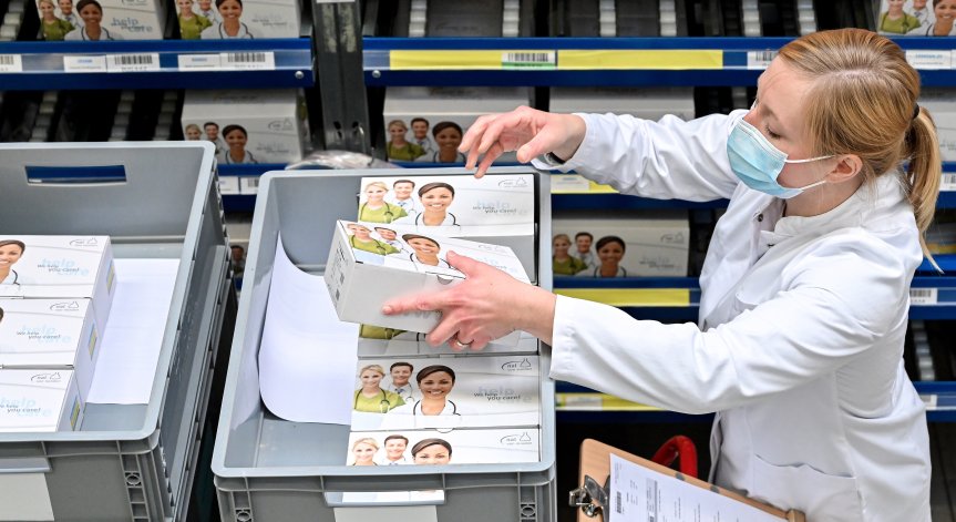 Бум на Ковид-19 в Германия, задължително с маска и на обществени места