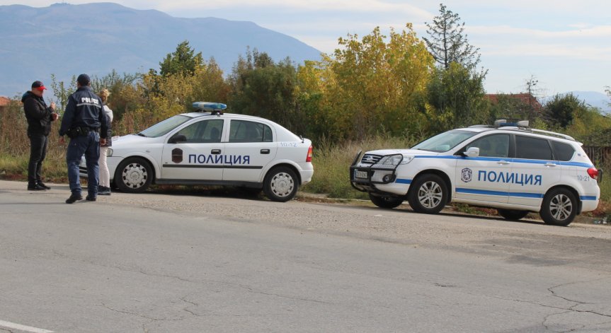 Възрастен мъж е арестуван след взрива пред полицията в Дупница