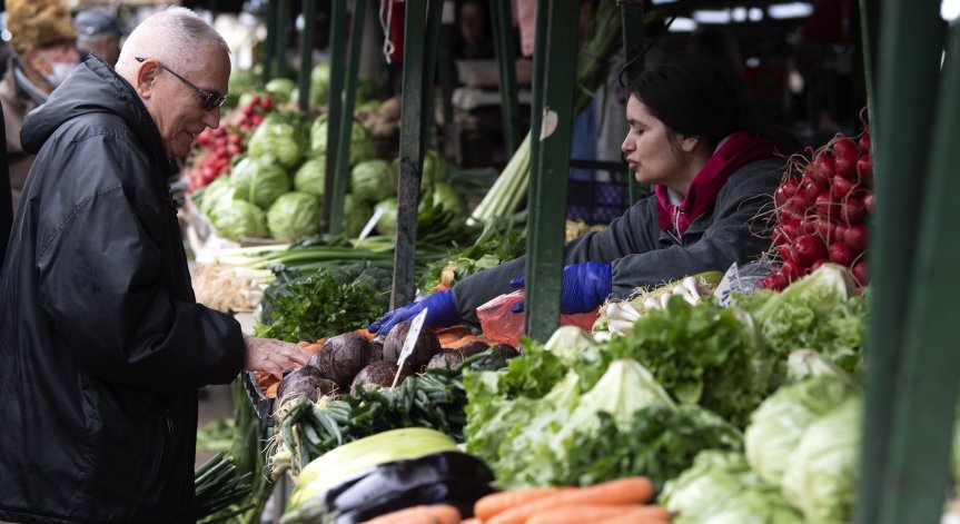 Ръст на търговията на дребно през март в Еврозоната и в ЕС
