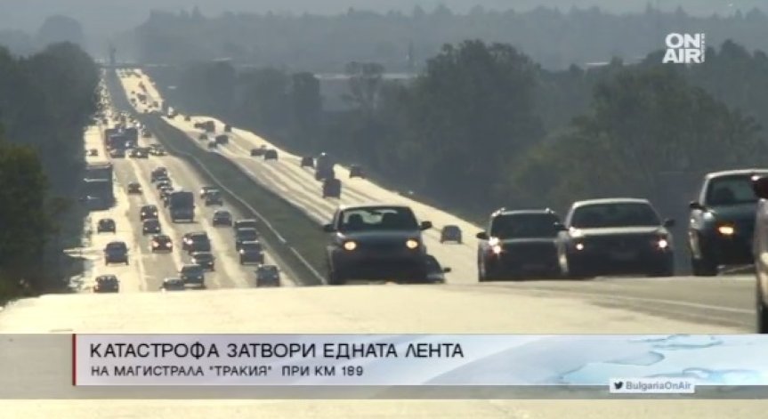 ТИР катастрофира на АМ Тракия, водачът е загинал