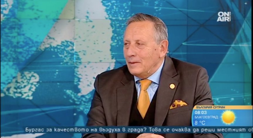 Партийната принадлежност ни дели от единението, изтъкна академик