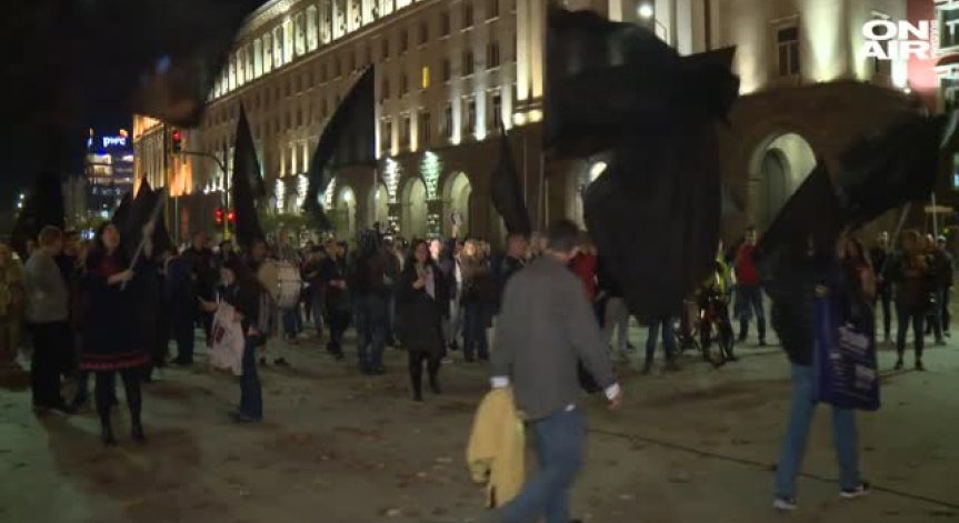 Законопроектът за личната помощ влиза в парламента за второ четене