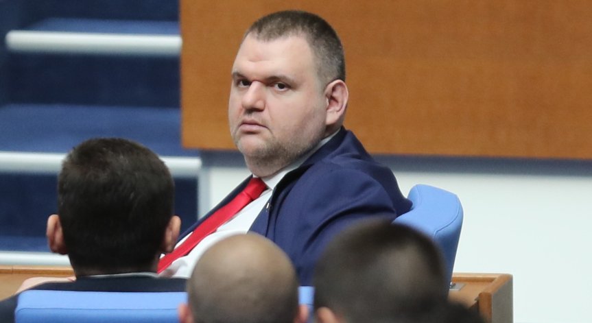 Пеевски: Областни управители на ДПС са натискани и сплашвани