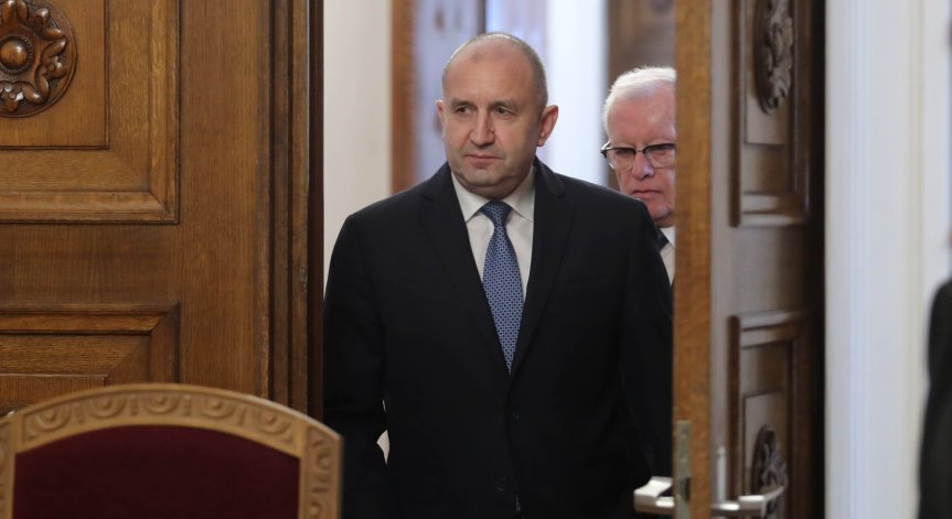 Румен Радев благодари на президента на Индия за спасяването на кораба 
