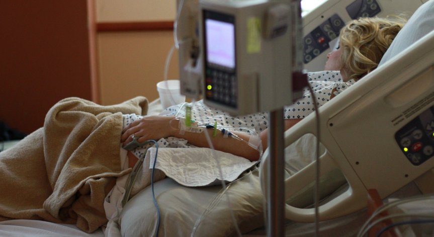 17-годишна родилка почина след секцио в Панагюрище