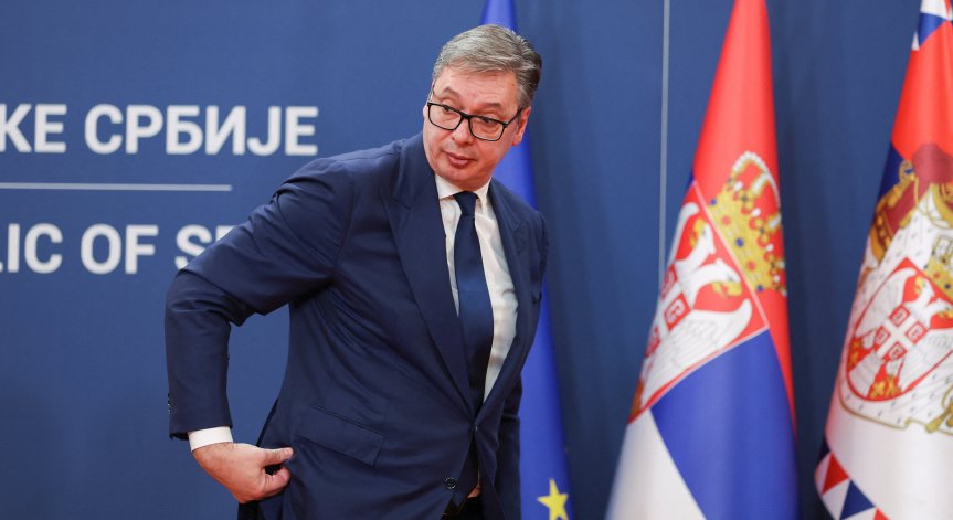 Вучич разкри за издирвани снайперисти и вбеси прокуратурата в Сърбия