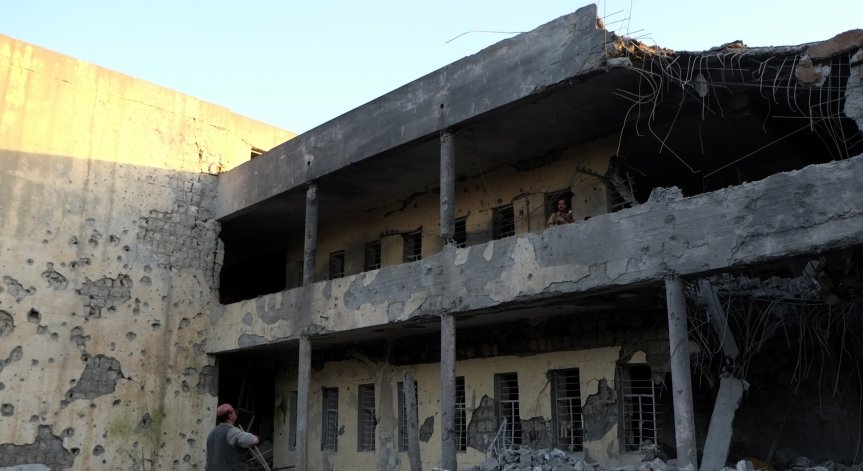 Удариха с ракети авиобаза в Ирак с американски военни