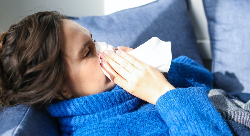 Силното издухване на носа е опасно и трябва да го избягваме