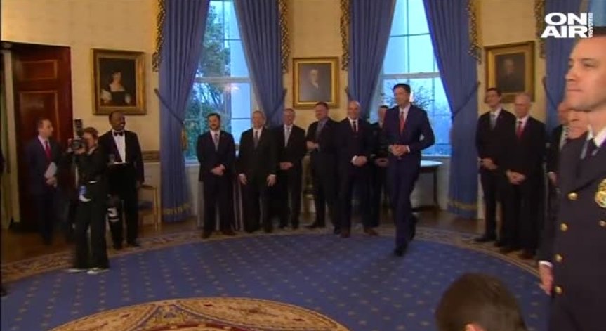 Уволниха директора на ФБР