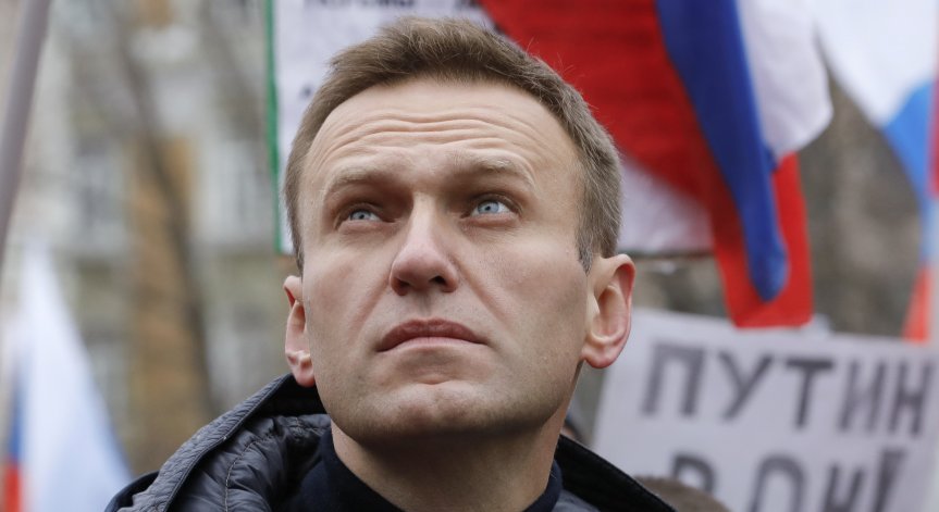 Навални влезе в болница, има съмнения за отравяне