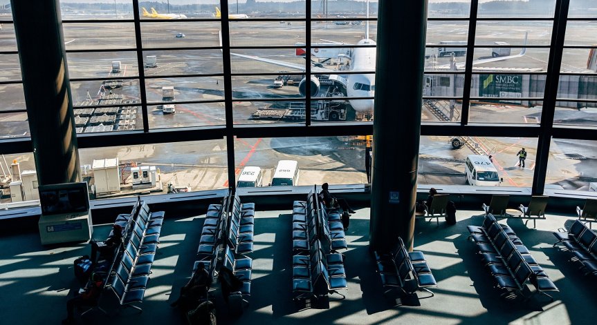 Пътници блокираха летището в Палма де Майорка