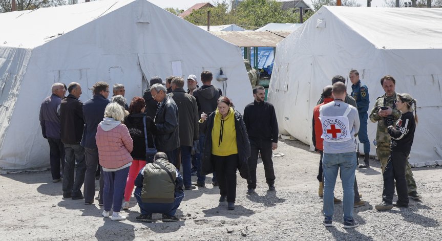 Специална телефонна линия ще помага на бежанците от Украйна