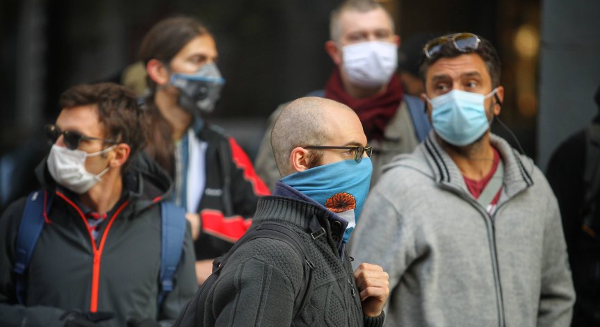 Носенето на маски на открито вече е задължителното в Кюстендил и областта