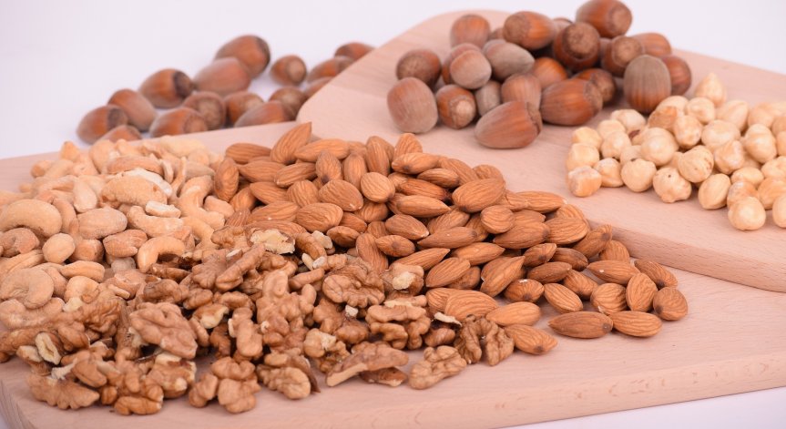 Искате да отслабнете? Яжте ядки