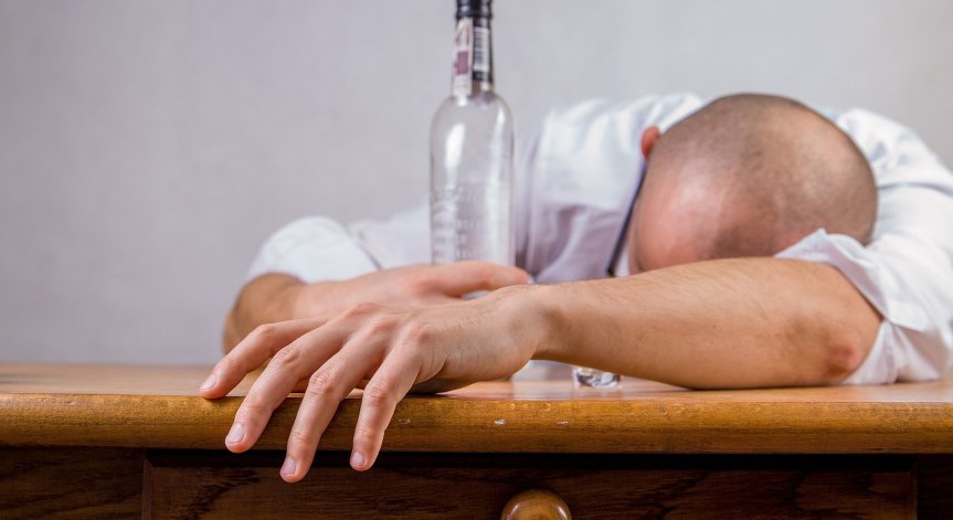 Руски учени: Злоупотребата с алкохол води до безсъние