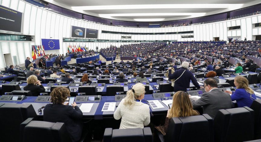 ЕС ще санкционира китайски компании, подкрепящи Русия