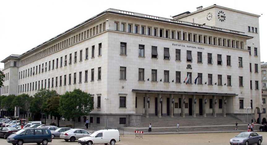 България се ангажира до декември да подложи на стрес-тест всички банки