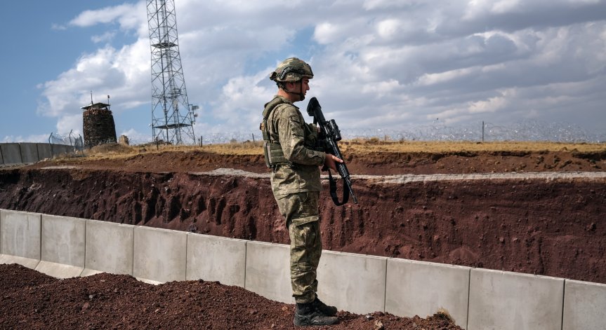 Турция спря мигранти от Афганистан, тръгнали към България