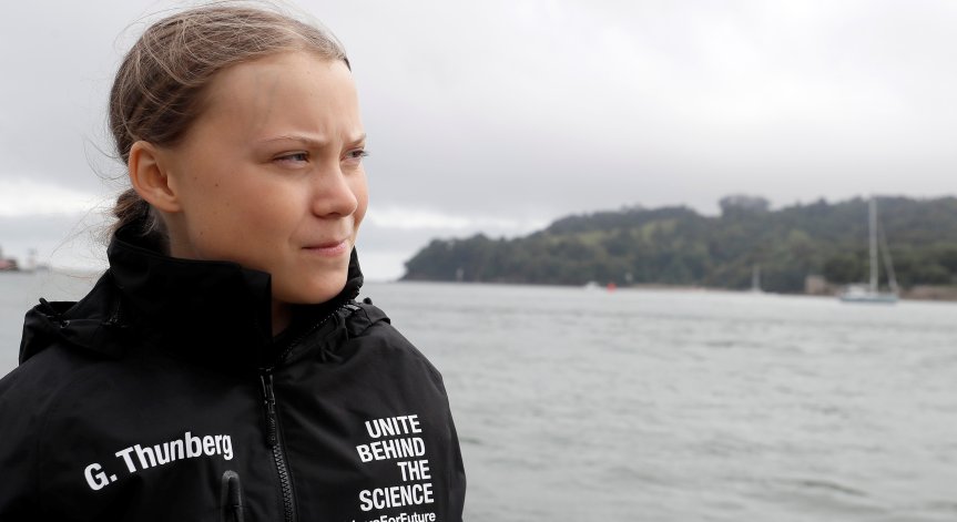 Тунберг закъснява за срещата на ООН, за да не оставя въглероден отпечатък