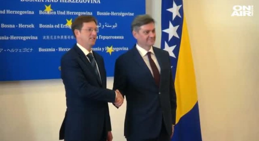 Словенският премиер Миро Церар изненадващо подаде оставка