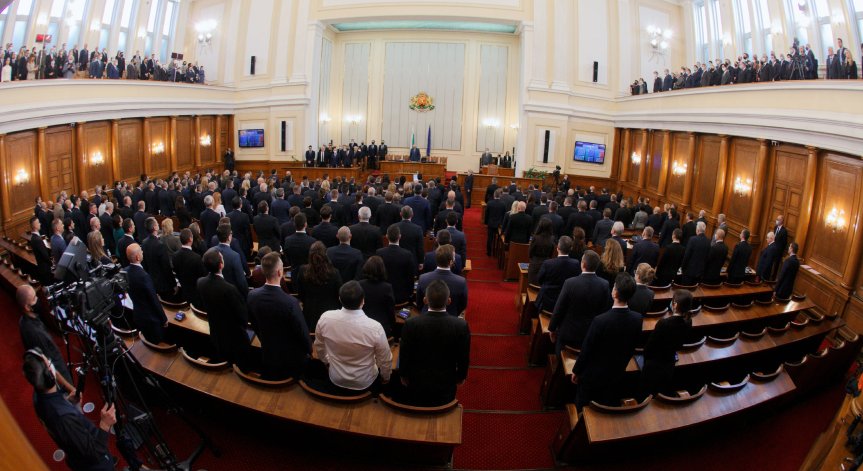 Нов опит на НС да избере ръководствата на двете останали спорни комисии