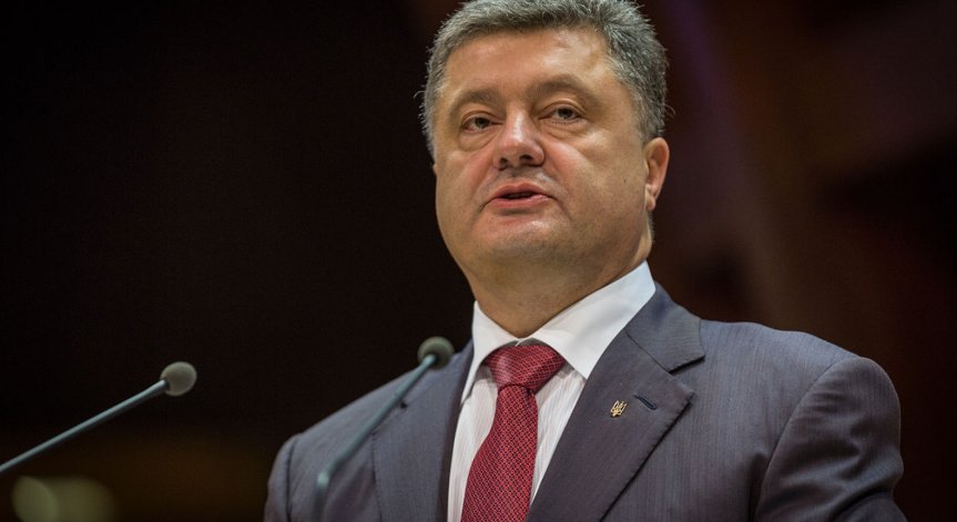 Петро Порошенко пристига на официално посещение в София