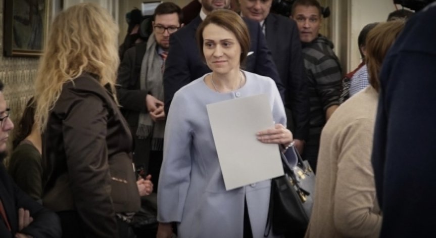 Правителството ще оценява приватизацията в енергийния сектор