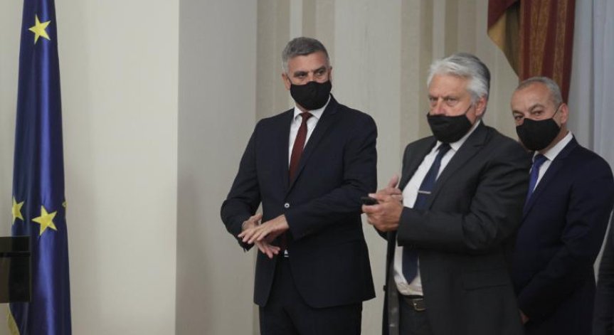 Министър-председателят ще представи новите областни управители