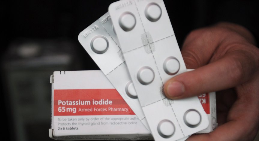 Раздават йодни таблетки в Полша заради ударите по АЕЦ 