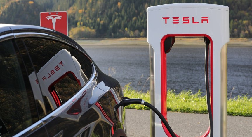Китай позволи на Tesla да произвежда в страната