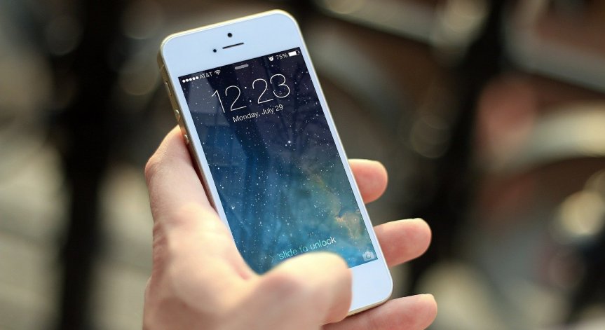Вирус за iPhone се вмъква в календара и праща скъпи SMS-и в чужбина 