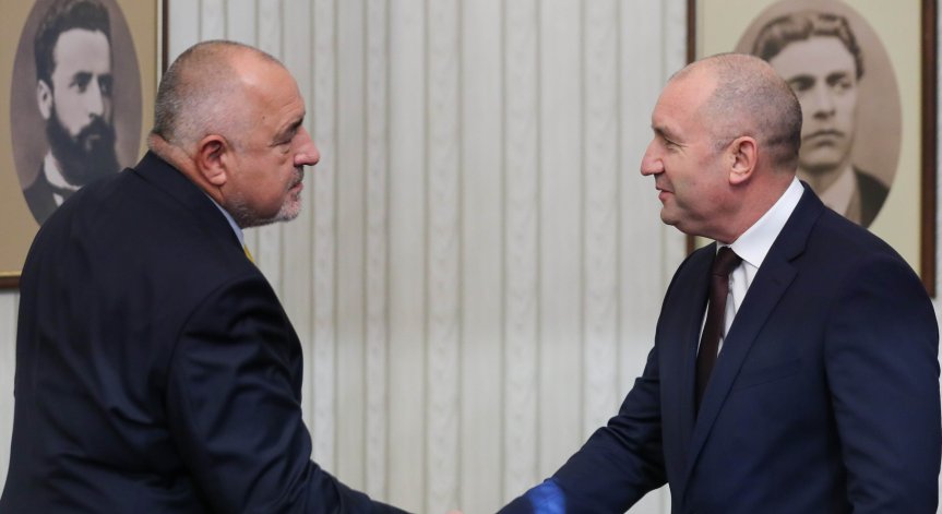 ГЕРБ-СДС: Референдумът за еврото противоречи на Конституцията, да се върне на Радев