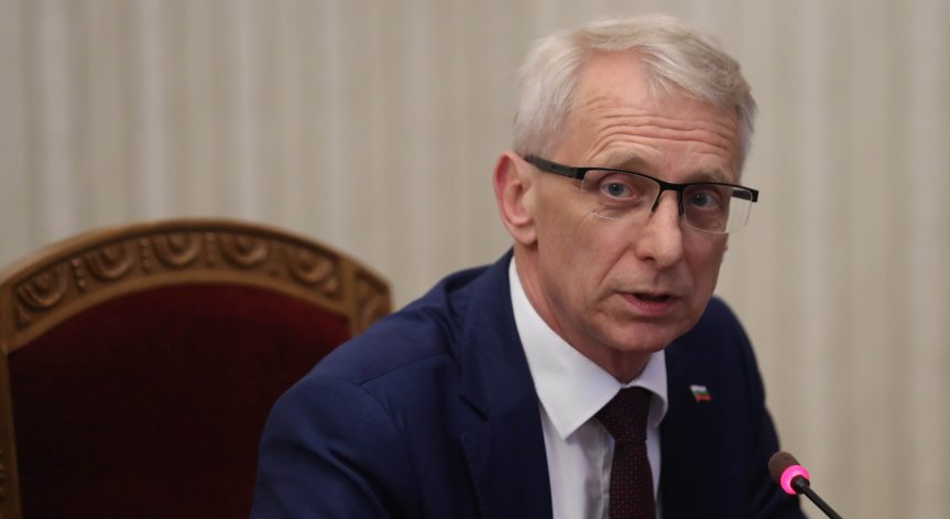 Денков: Главчев избяга от изслушването днес заради скандалните смени в службите