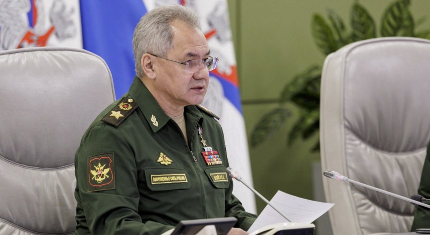 Русия контролира разположените в Беларус ядрени оръжия?