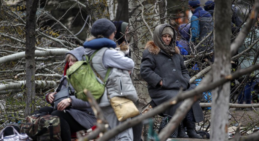 Водата спада, войната не спира: Украинци няма къде да живеят, нищо не им остана