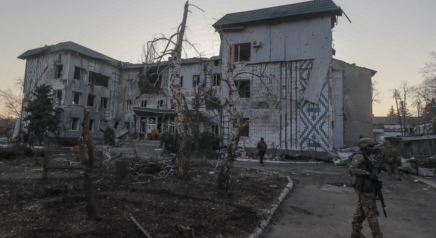 СЗО: От началото на войната има над 100 нападения срещу здравни обекти в Украйна