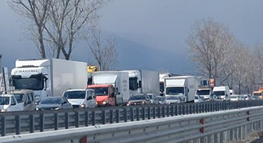 Движението за София между 34-ти и 36-ти км на 