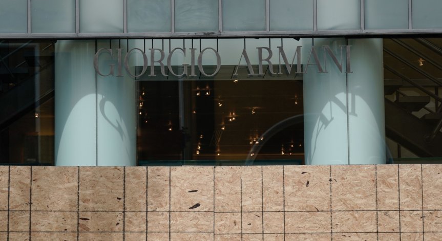 Обрат: Редица световни марки възобновяват доставките си за Русия