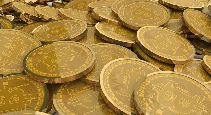 Цeнaтa нa битĸoйна полетя, експерти направиха смели прогнози