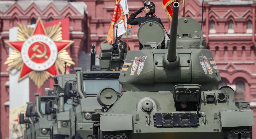 Изненадващ най-бързо развиващ се сектор в Русия, ако махнем производството на танкове