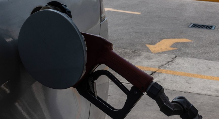 Гърция въвежда 