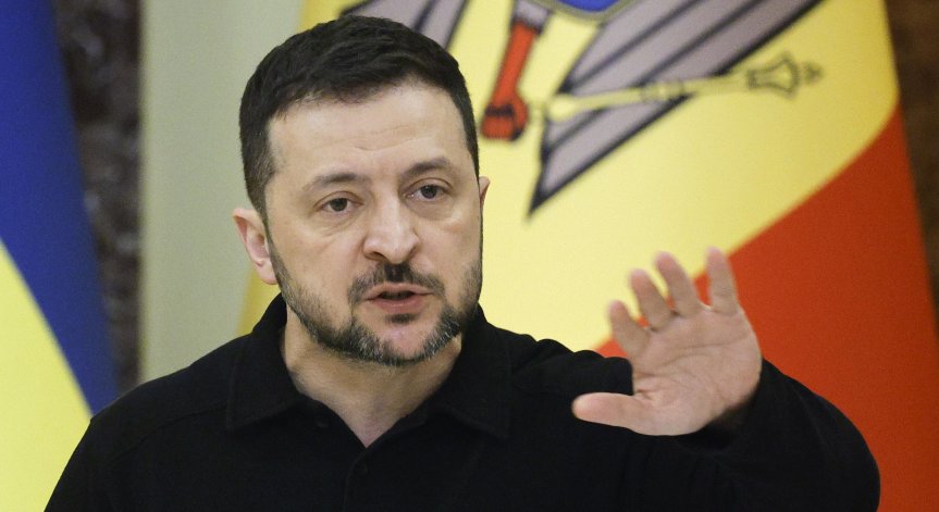Володимир Зеленски обсъди с Европейския съвет засилването на санкциите върху Русия