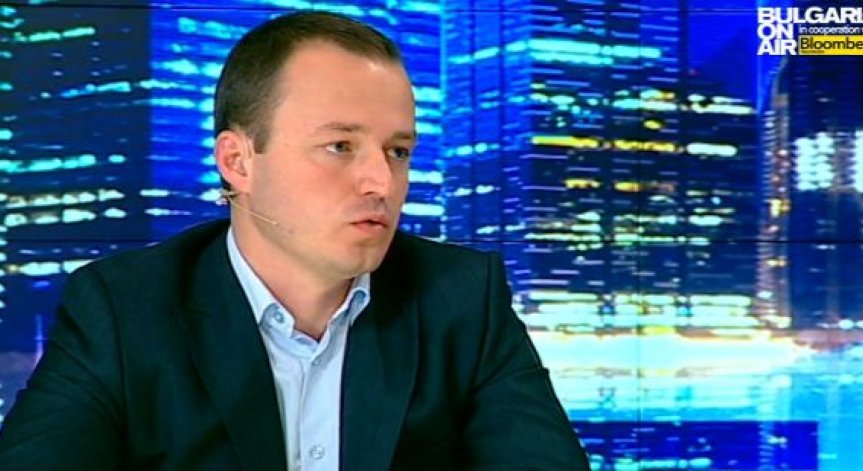 Политолог: Вариантът с три партии в европарламента е най-малко вероятен