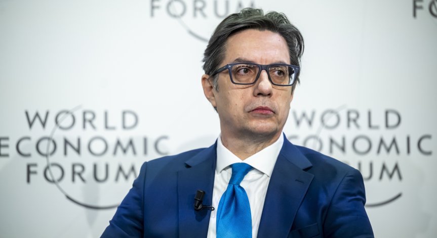 Пендаровски не очаква промени в Конституцията в близкия месец