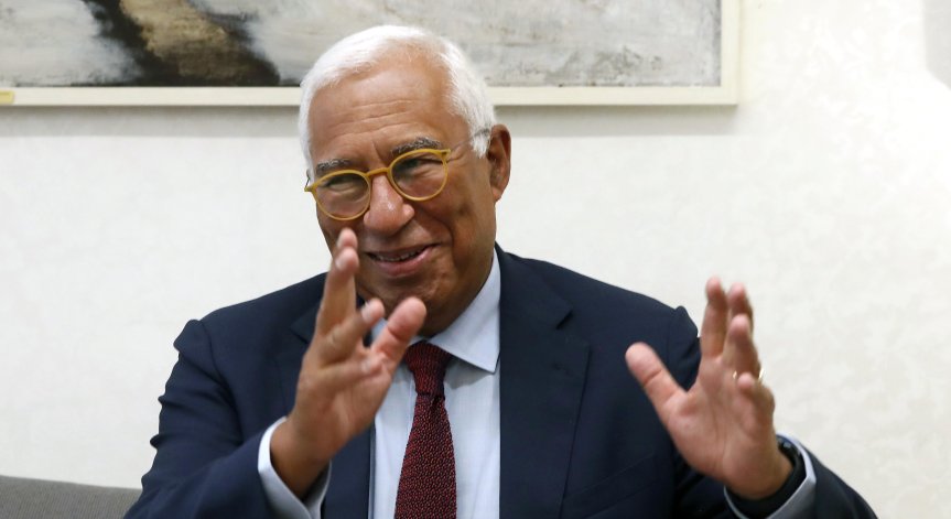 Визитата на Коща е част от обиколка на столиците на държавите членки на ЕС.